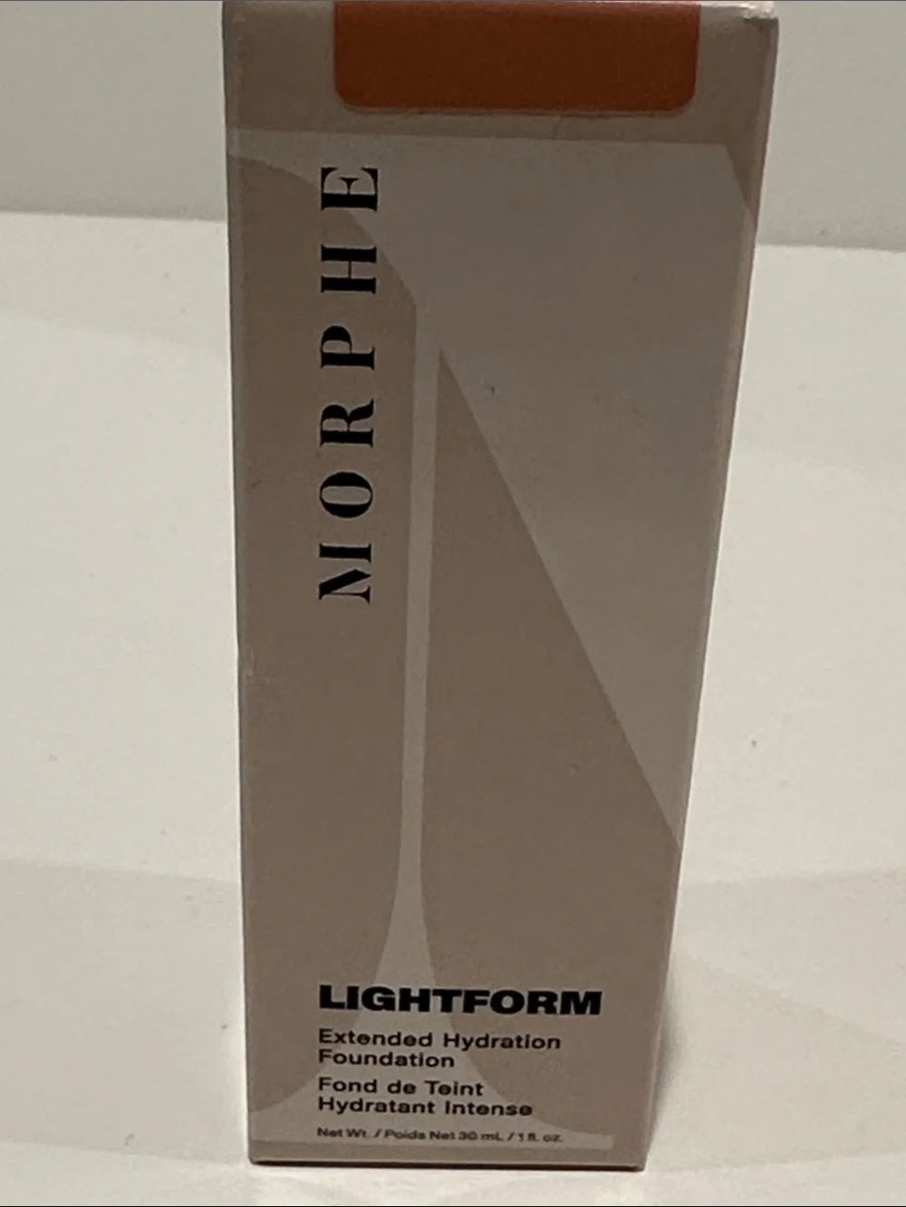 Morphe Lightform Extended Hydration Foundation in Medium 12W w/Gold Undertones.